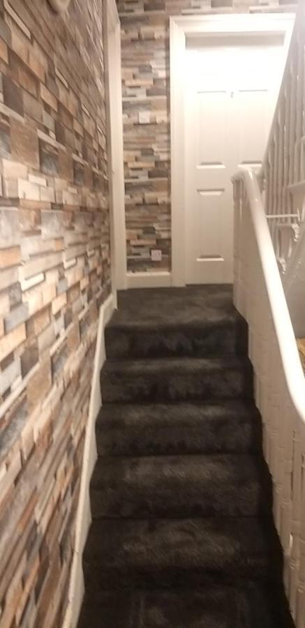 St. James Street Townhouse 벨파스트 외부 사진